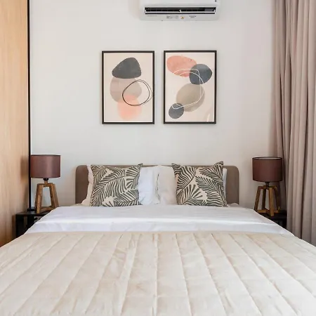 דירה Stunning Vacation For Up To Ten With Balcony All Yours