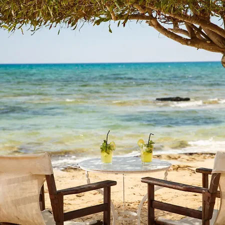 Stunning Vacation For Up To Ten With Balcony All Yours